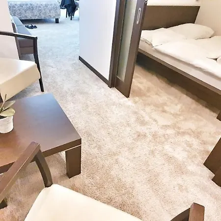 Panorama 10x-90x Apartment