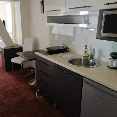 Panorama 10x-90x Apartment *