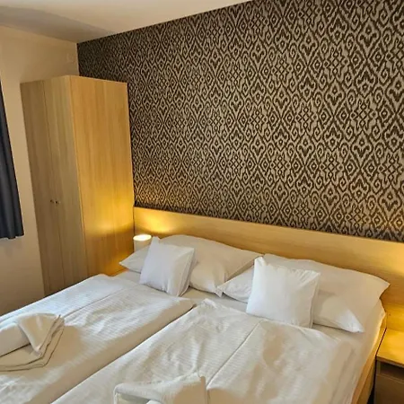 10x-90x全景公寓 Štrbské Pleso