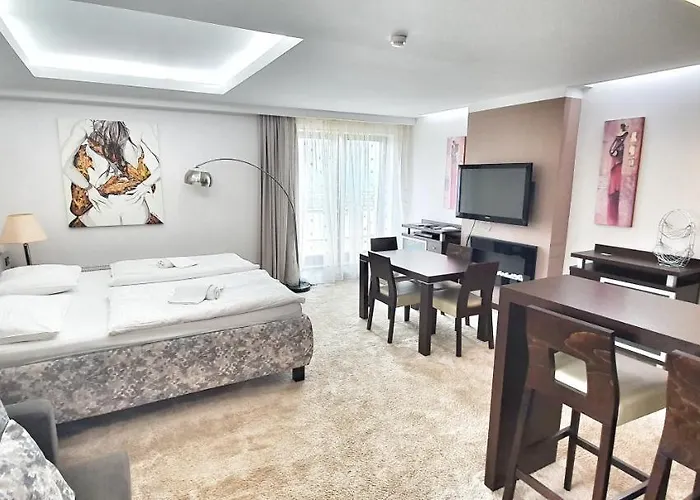 アパート Panorama 10x-90x *