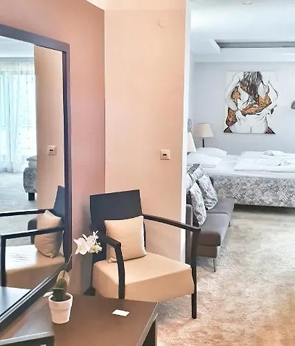 Panorama 10x-90x * Štrbské Pleso